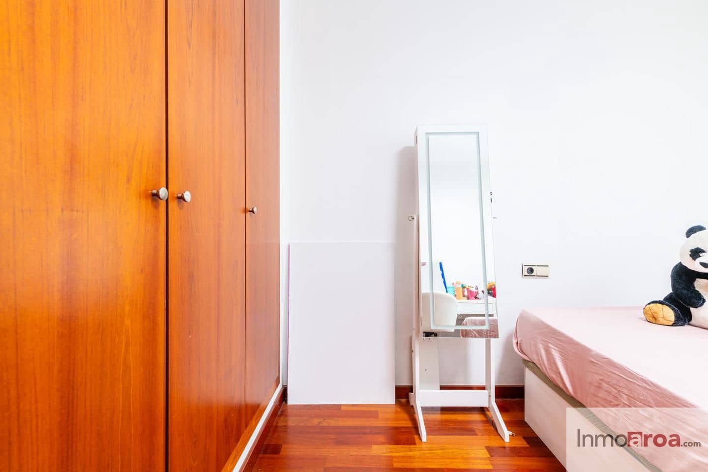 3 slaapkamer Flat te koop in Castello de la Plana met zwembad garage - € 303.000 (Ref: 10048472)