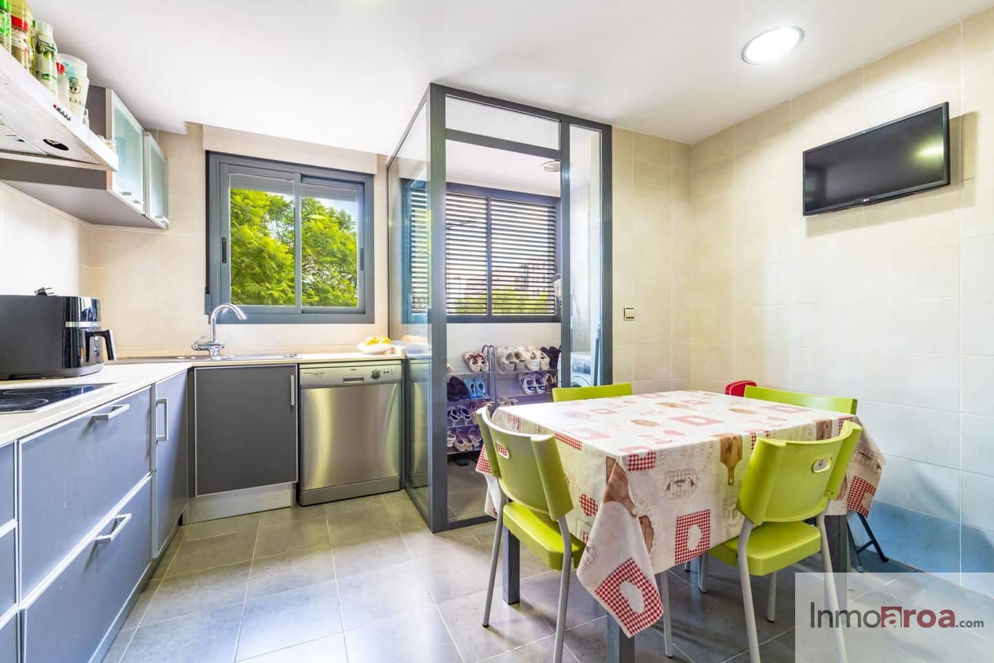 3 slaapkamer Flat te koop in Castello de la Plana met zwembad garage - € 303.000 (Ref: 10048472)