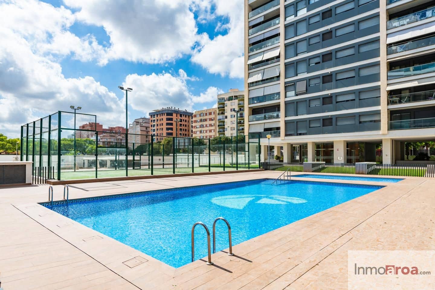 3 slaapkamer Flat te koop in Castello de la Plana met zwembad garage - € 303.000 (Ref: 10048472)