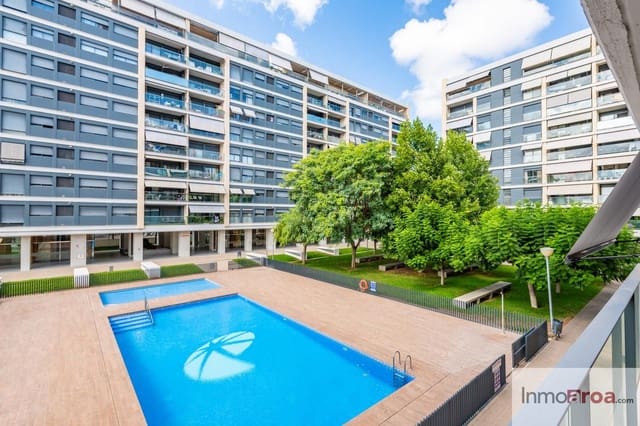 3 slaapkamer Flat te koop in Sur, Castelló de la Plana met zwembad garage - € 303.000 (Ref: 10048472)
