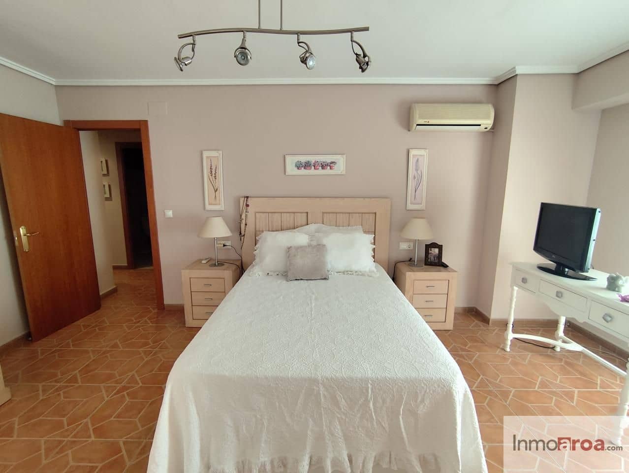 Piso de 2 habitaciones en València ciudad en venta - 310.000 € (Ref: 10171168)