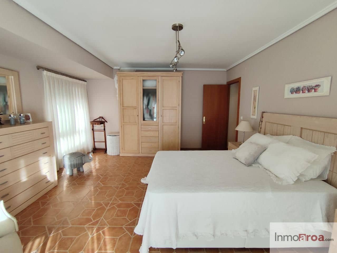 Piso de 2 habitaciones en València ciudad en venta - 310.000 € (Ref: 10171168)