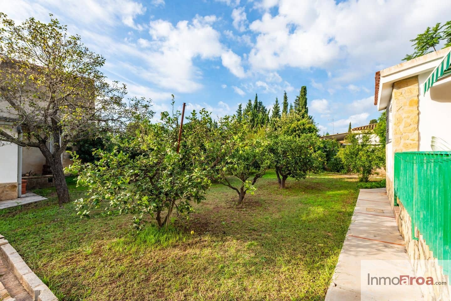 3 bedroom Villa for sale in Olocau with pool - € 265,000 (Ref: 10176256)