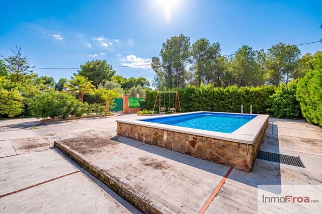 3 bedroom Villa for sale in Olocau with pool - € 265,000 (Ref: 10176256)