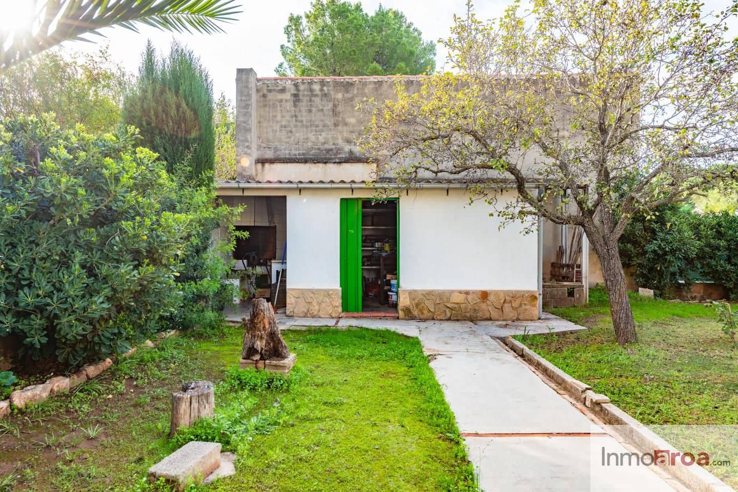 3 bedroom Villa for sale in Olocau with pool - € 265,000 (Ref: 10176256)