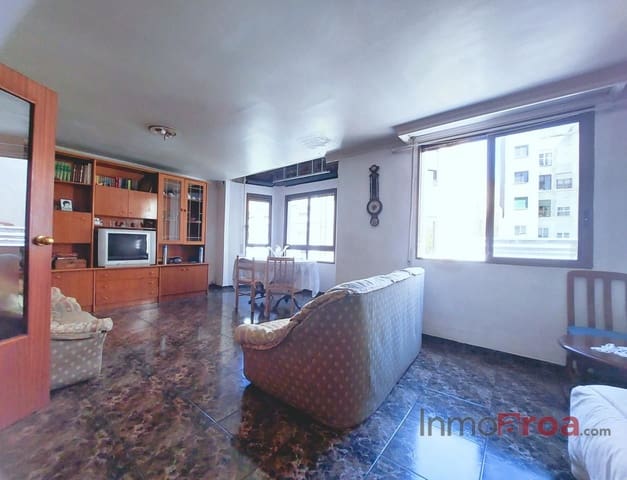 3 soverom Villa til salgs i Sur, Castelló de la Plana med garasje - € 260 000 (Ref: 7521301)