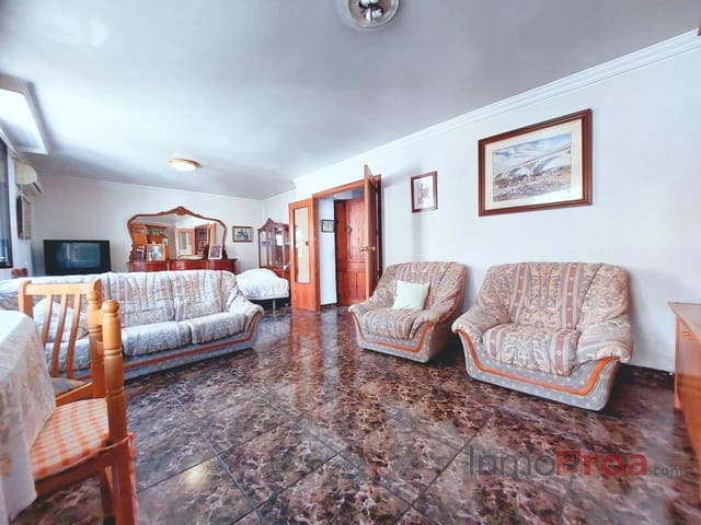 3 soverom Villa til salgs i Sur, Castelló de la Plana med garasje - € 260 000 (Ref: 7521301)