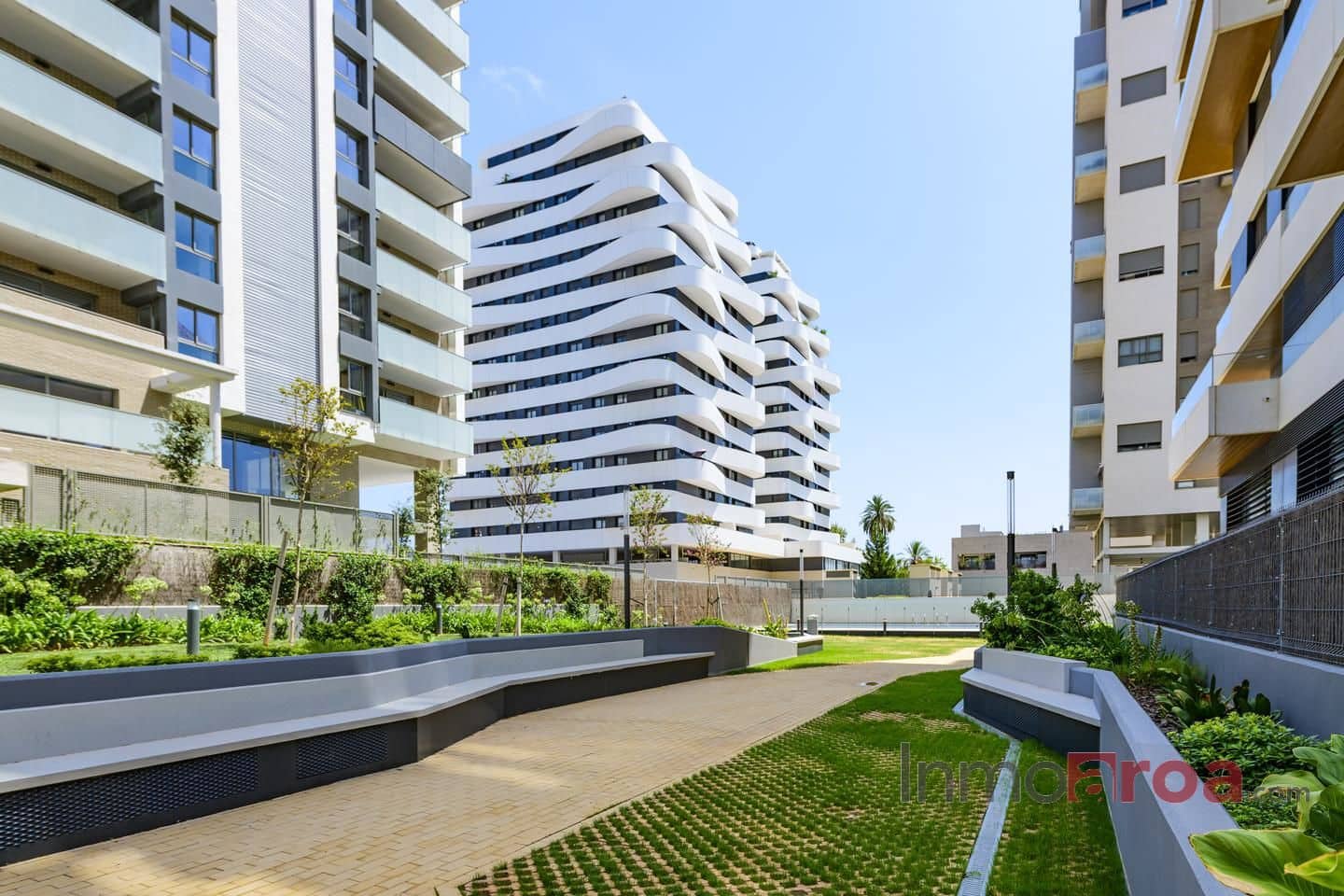 3 soveværelse Lejlighed til salg i Valencia by med swimmingpool garage - € 950.000 (Ref: 7859642)