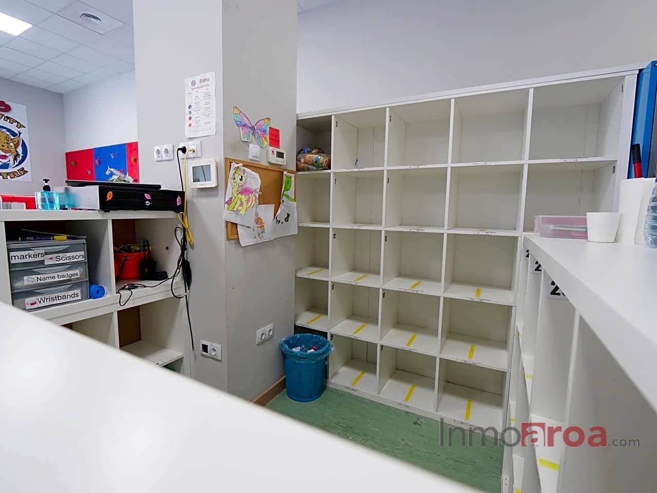 3 camera da letto Azienda da affittare in Betera - 1.500 € (Rif: 8033758)