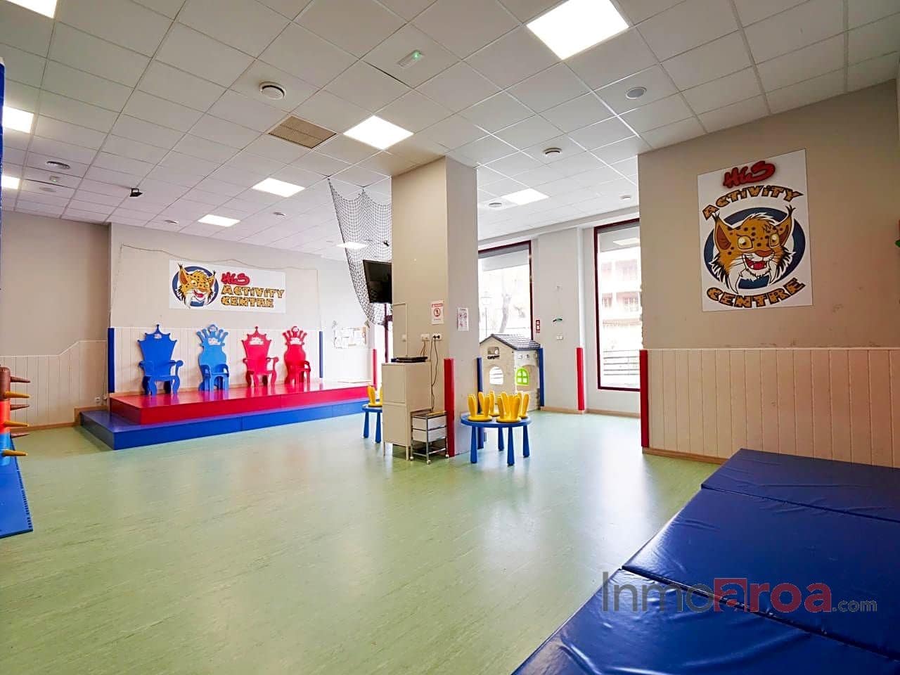 3 camera da letto Azienda da affittare in Betera - 1.500 € (Rif: 8033758)