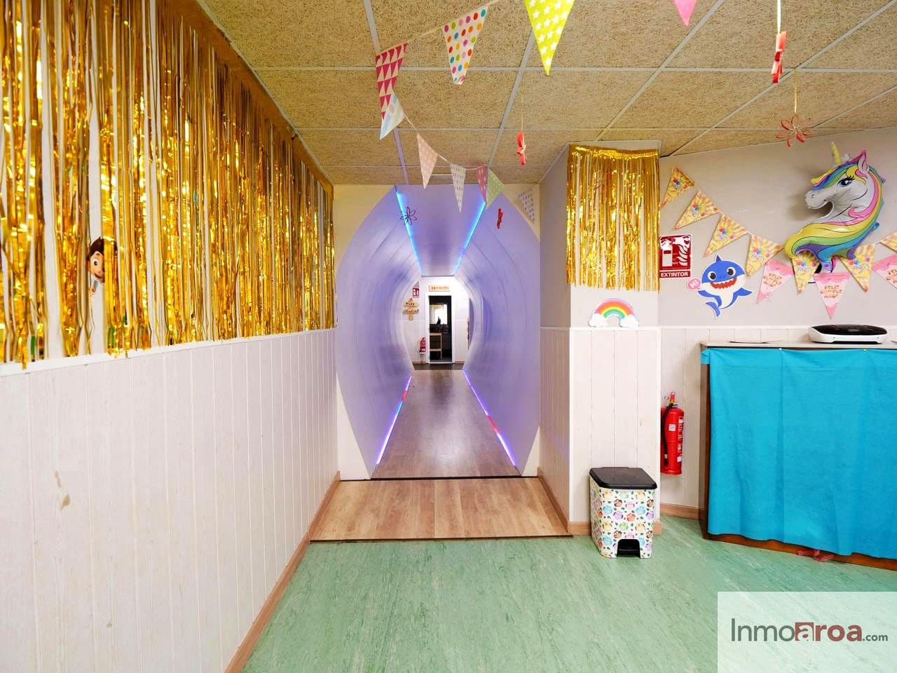 3 soverom Bedrift til leie i Betera - € 3 000 (Ref: 8033758)