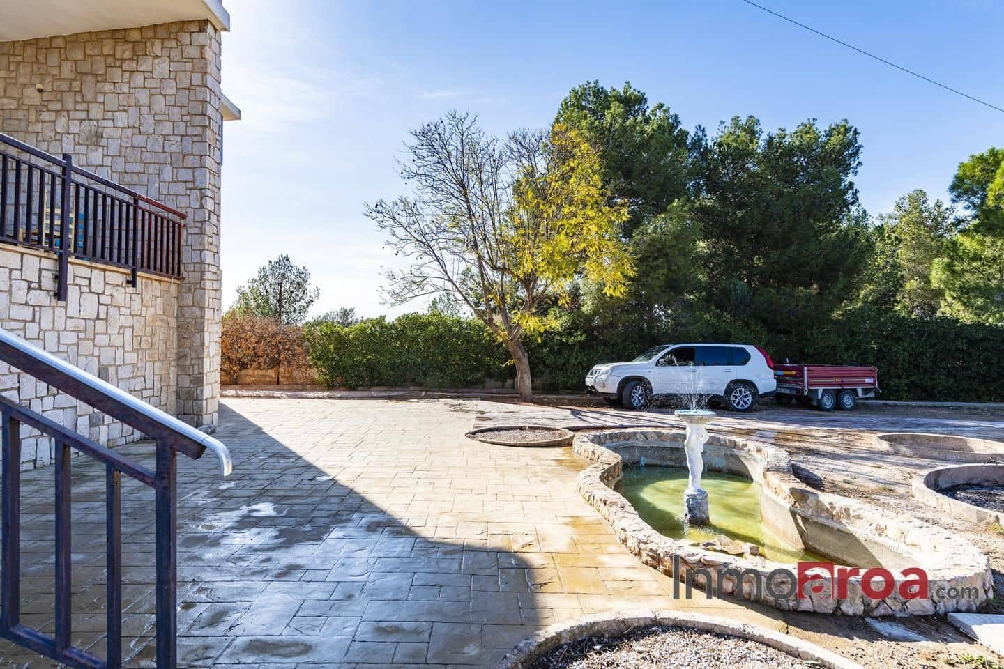 5 soveværelse Villa til salg i Betera med swimmingpool garage - € 399.000 (Ref: 8207526)