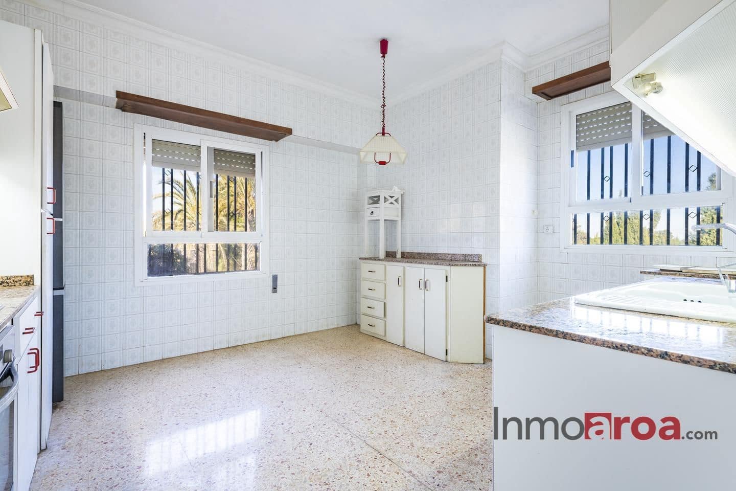 5 soveværelse Villa til salg i Betera med swimmingpool garage - € 399.000 (Ref: 8207526)