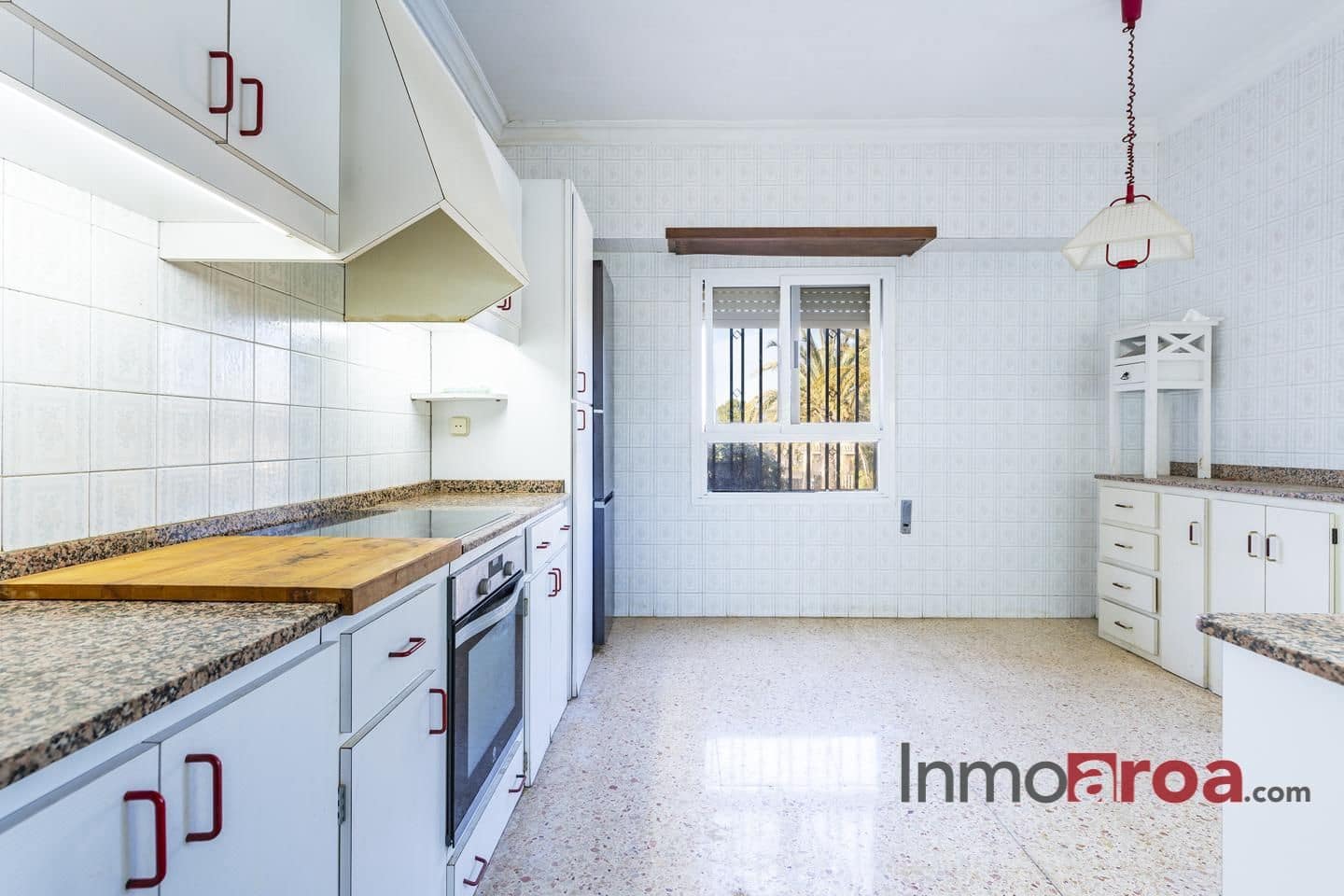 5 soveværelse Villa til salg i Betera med swimmingpool garage - € 399.000 (Ref: 8207526)