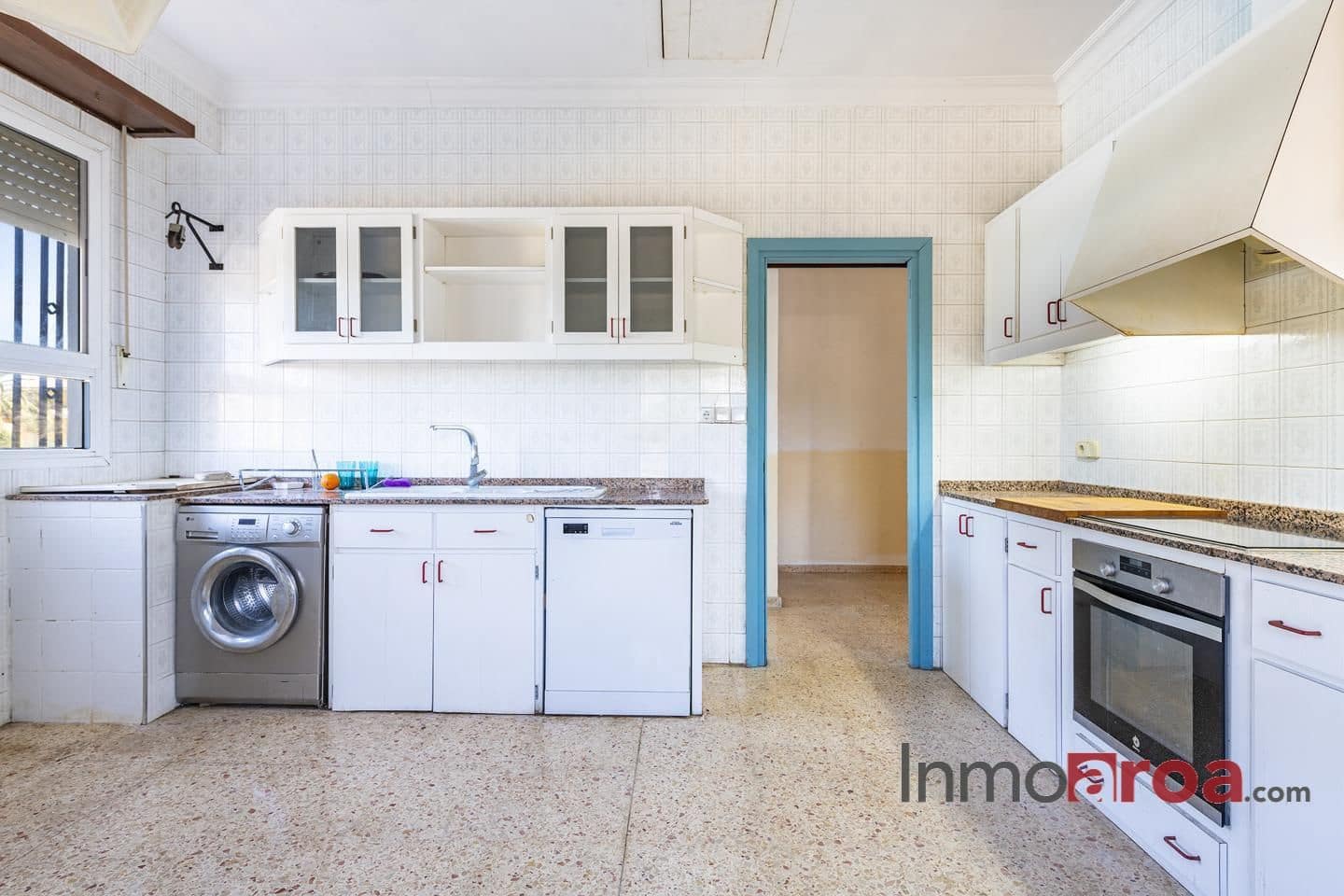 5 soveværelse Villa til salg i Betera med swimmingpool garage - € 399.000 (Ref: 8207526)