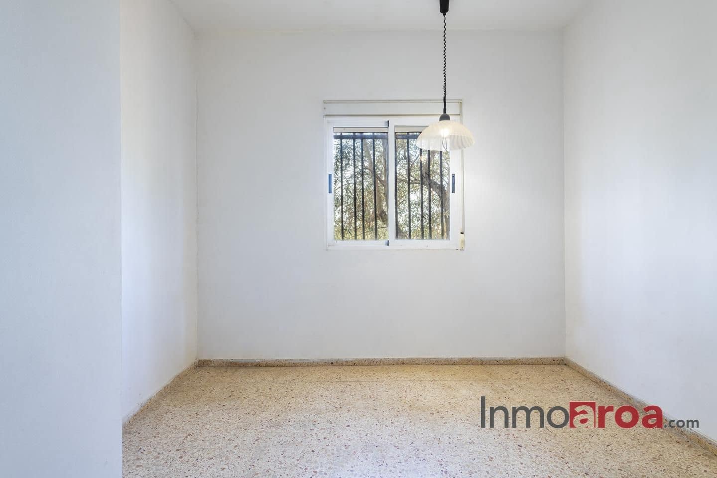 5 soveværelse Villa til salg i Betera med swimmingpool garage - € 399.000 (Ref: 8207526)