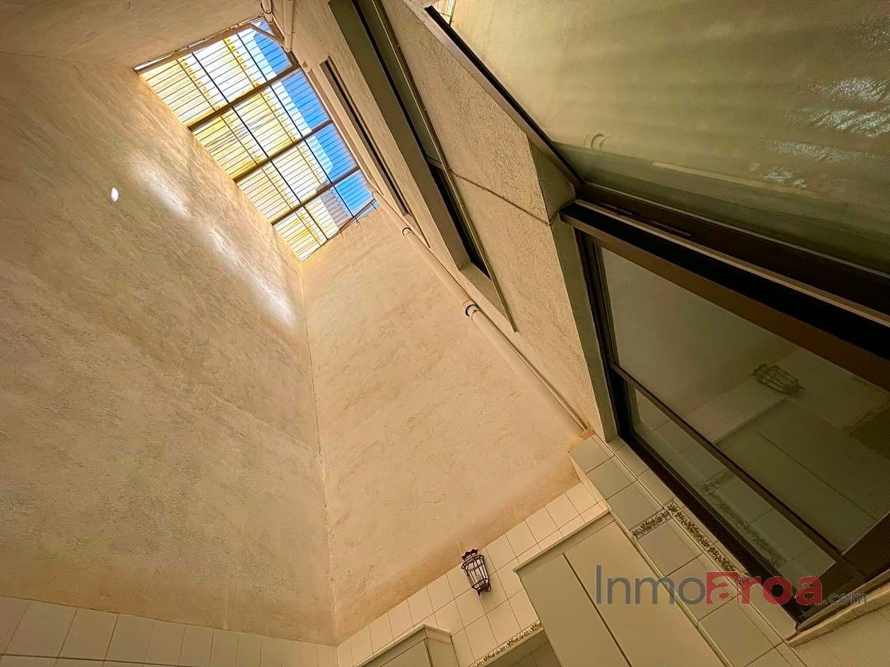 5 soveværelse Villa til salg i Castello de la Plana - € 600.000 (Ref: 8263918)