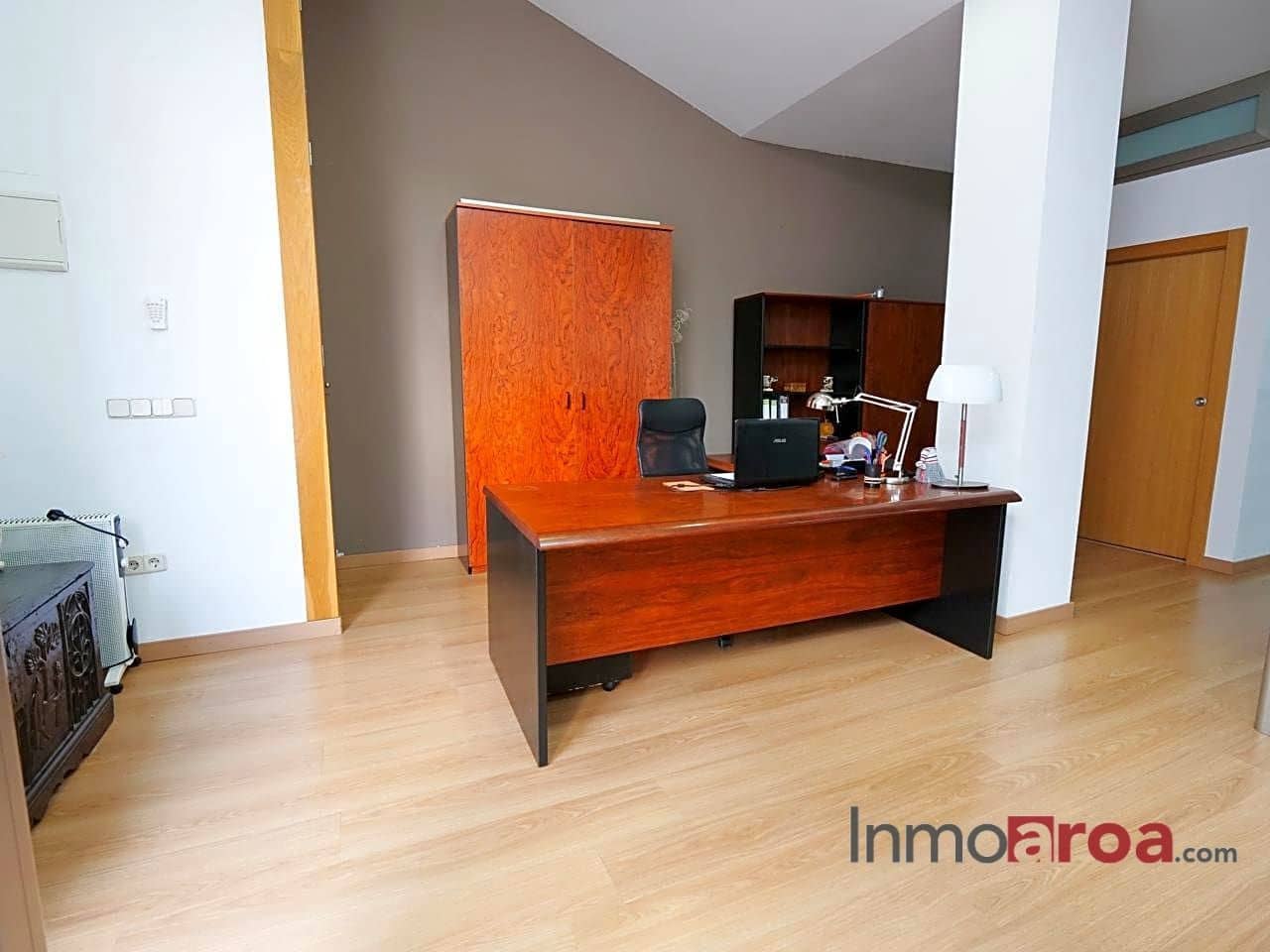 2 soveværelse Kontor til leje i Betera - € 250 (Ref: 8343983)