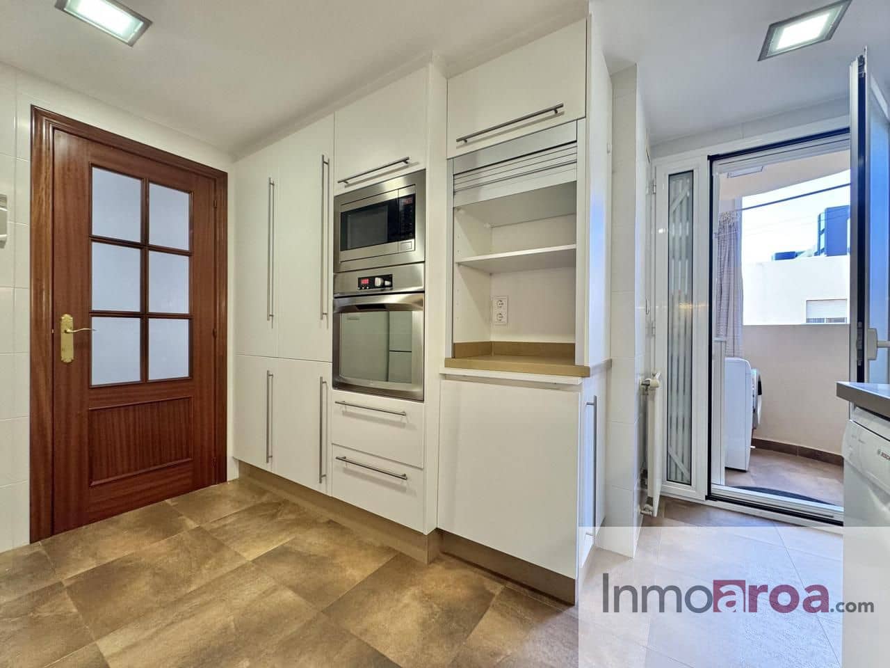 3 sypialnia Mieszkanie do wynajęcia w Miasto Walencja z garażem - 1 750 € (Ref: 8653721)