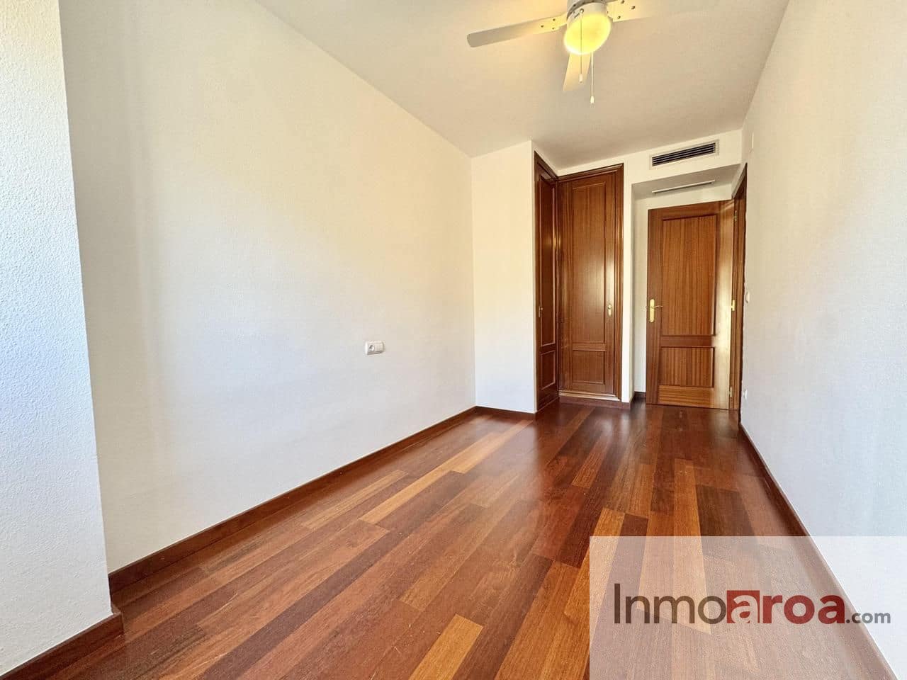 3 sypialnia Mieszkanie do wynajęcia w Miasto Walencja z garażem - 1 750 € (Ref: 8653721)