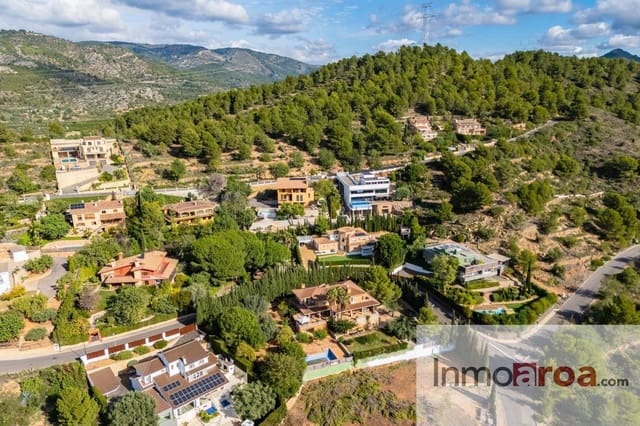 4 Zimmer Villa zu vermieten in Borriol - 6.000 € (Ref: 8805606)