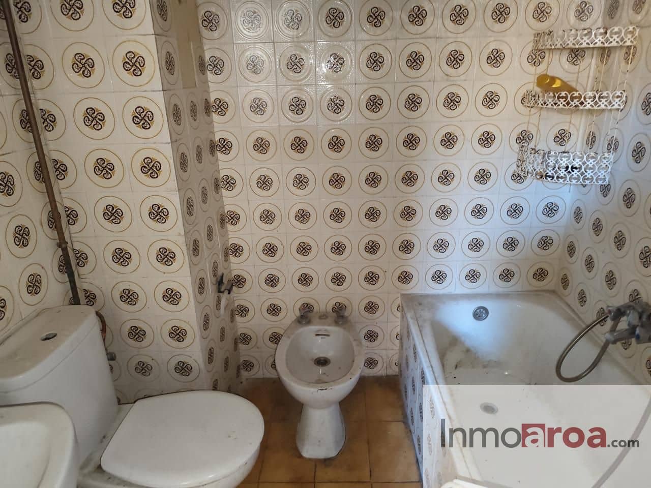 3 bedroom Flat for sale in Gatova - € 50,000 (Ref: 8902748)