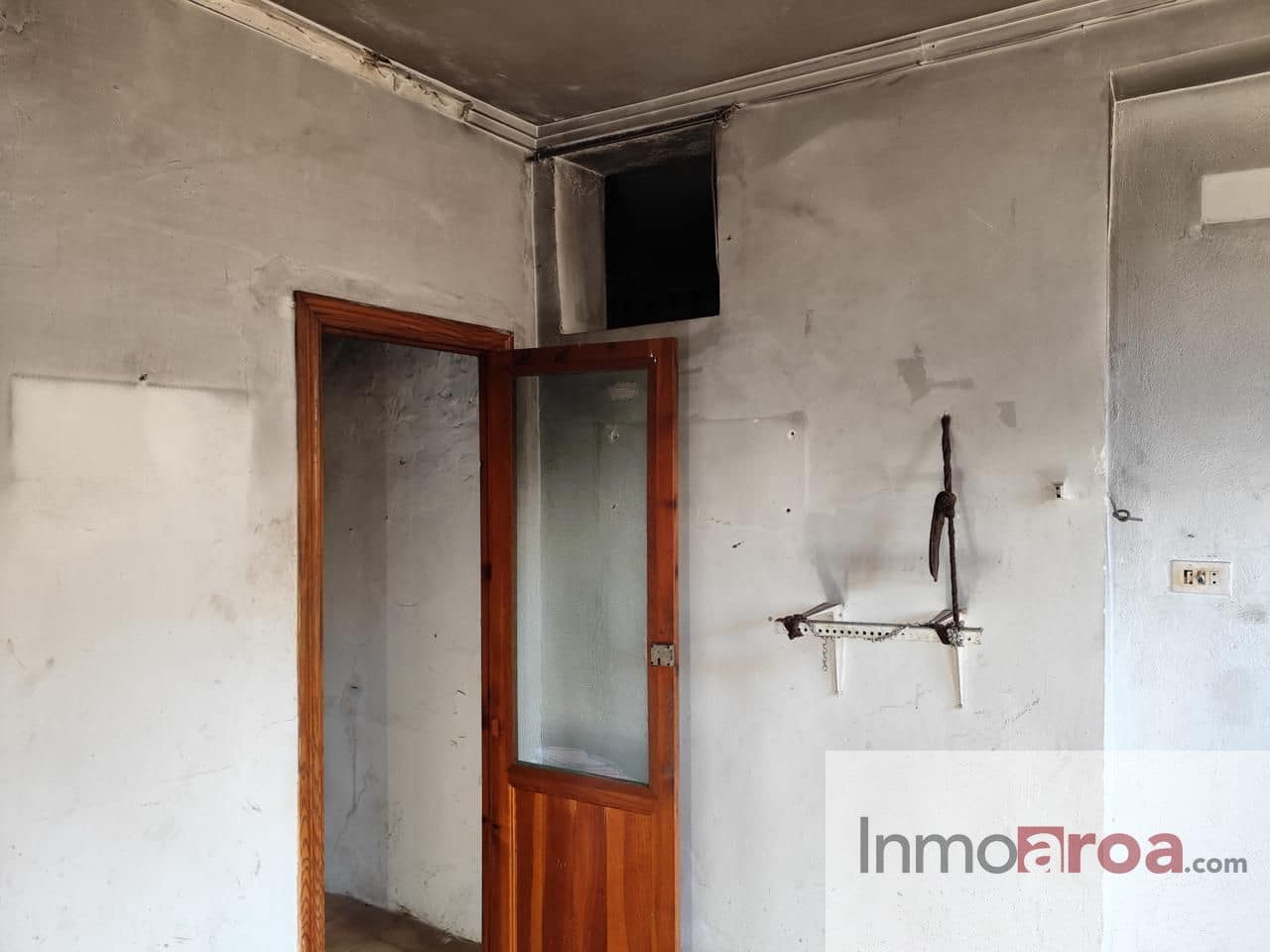 3 bedroom Flat for sale in Gatova - € 50,000 (Ref: 8902748)