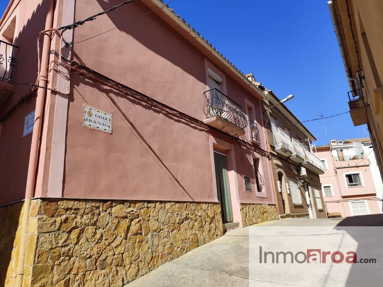 3 bedroom Flat for sale in Gatova - € 50,000 (Ref: 8902748)
