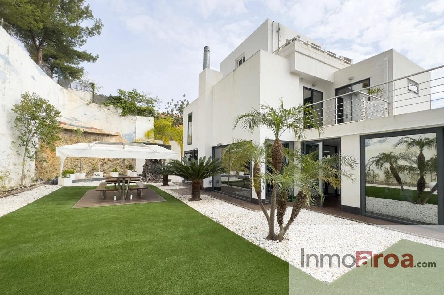 Villa/Maison de 4 chambres à louer à Benicassim avec piscine garage - 5 900 € (Ref: 9009899)