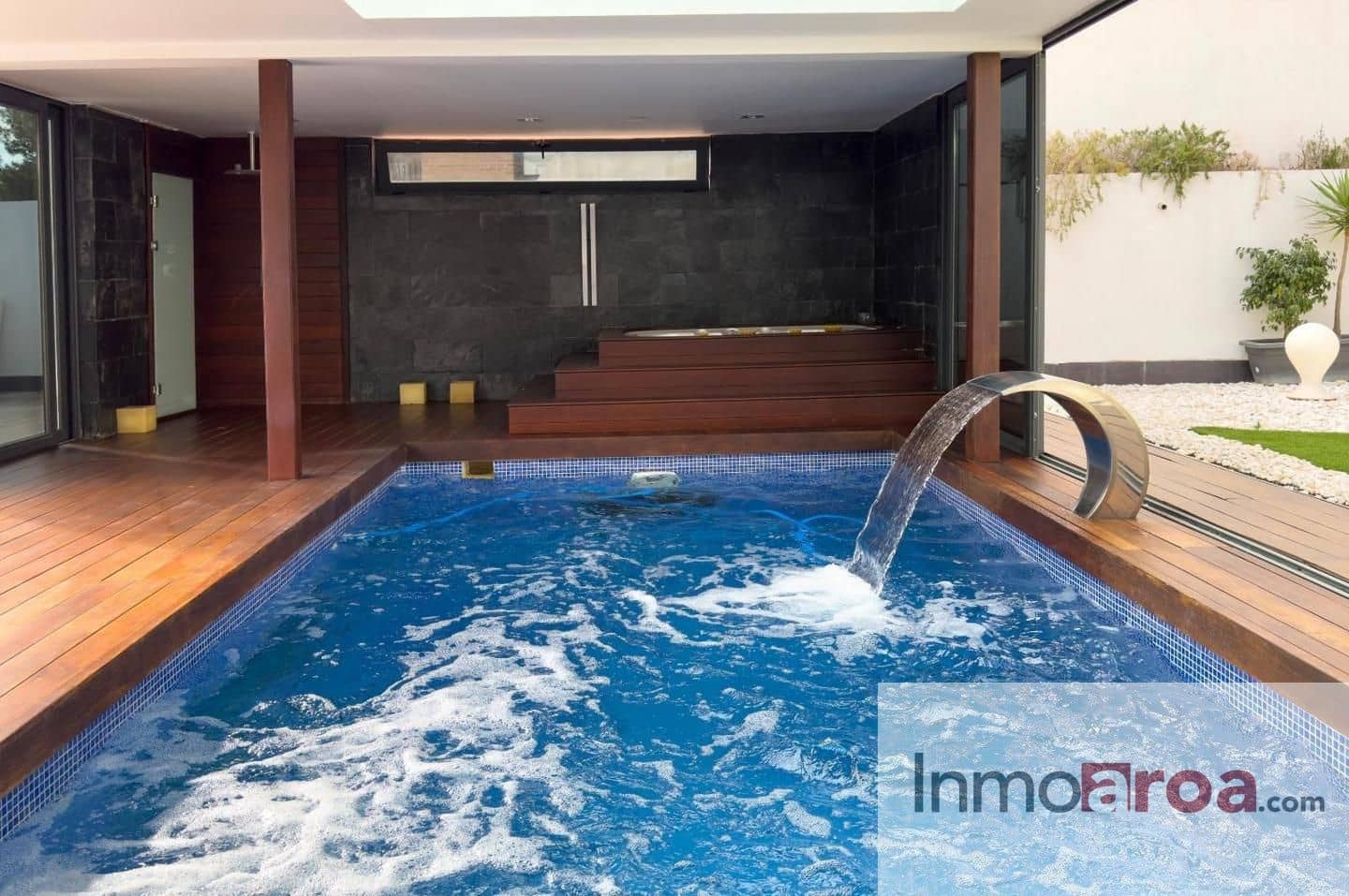 Villa/Maison de 4 chambres à louer à Benicassim avec piscine garage - 5 900 € (Ref: 9009899)