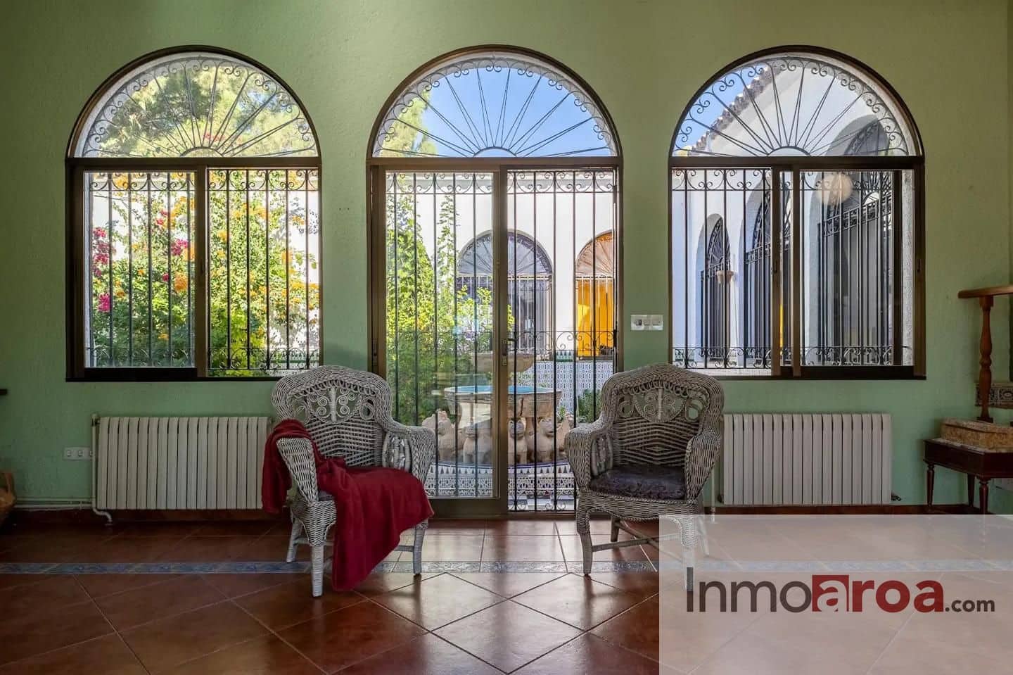 7 soveværelse Villa til salg i La Pobla de Vallbona med swimmingpool garage - € 830.000 (Ref: 9074684)