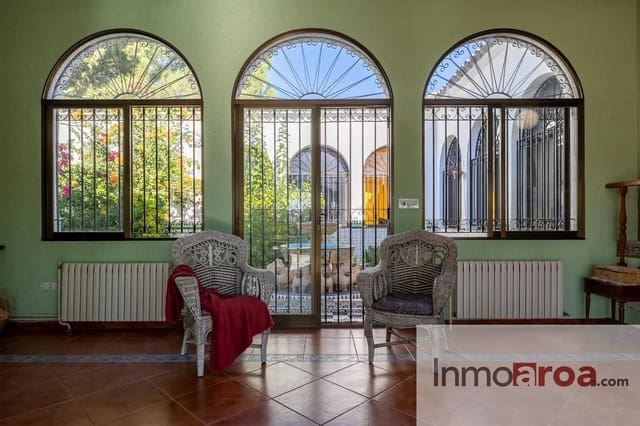 7 soverom Villa til salgs i La Pobla de Vallbona med svømmebasseng garasje - € 830 000 (Ref: 9074684)