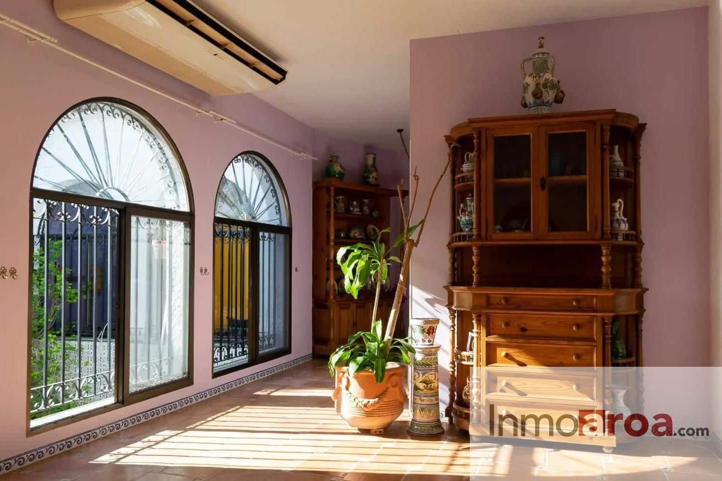 7 soveværelse Villa til salg i La Pobla de Vallbona med swimmingpool garage - € 830.000 (Ref: 9074684)