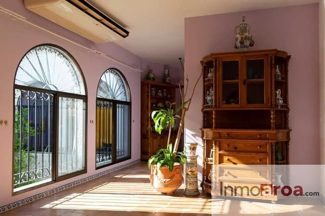 7 soverom Villa til salgs i La Pobla de Vallbona med svømmebasseng garasje - € 830 000 (Ref: 9074684)