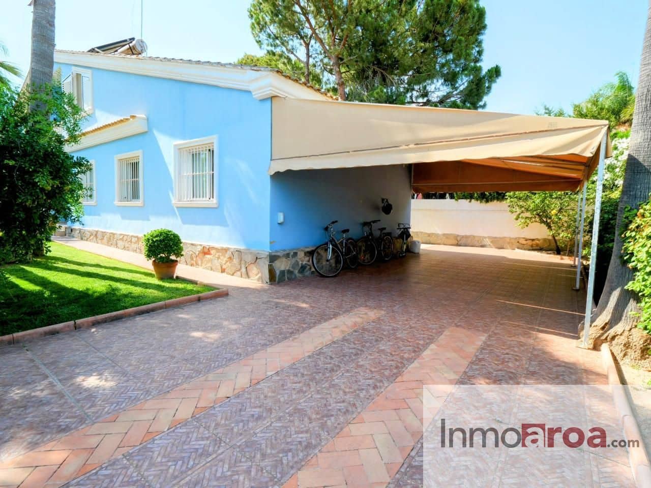 5 soveværelse Villa til salg i L'Eliana med swimmingpool - € 850.000 (Ref: 9101578)