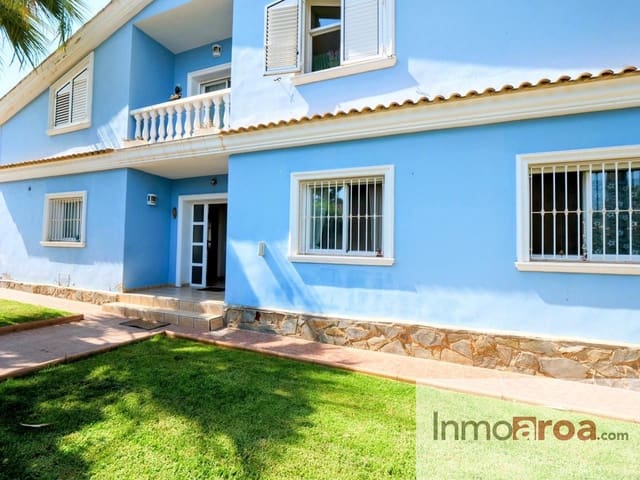 5 soveværelse Villa til salg i L'Eliana med swimmingpool - € 850.000 (Ref: 9101578)