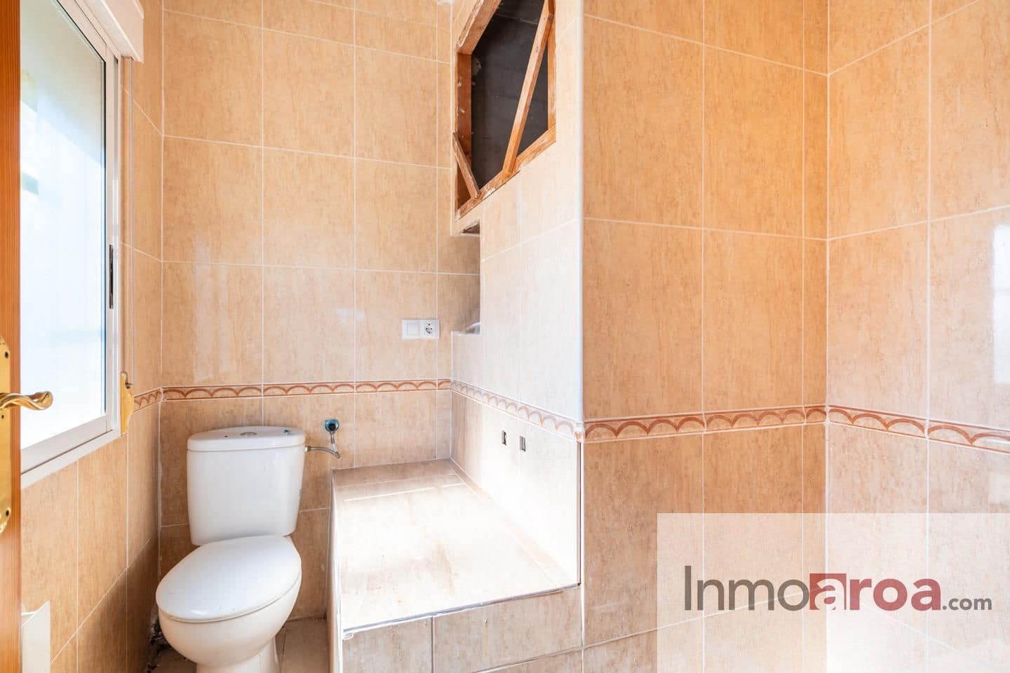 7 bedroom Villa for sale in Onda with pool garage - € 579,700 (Ref: 9189928)