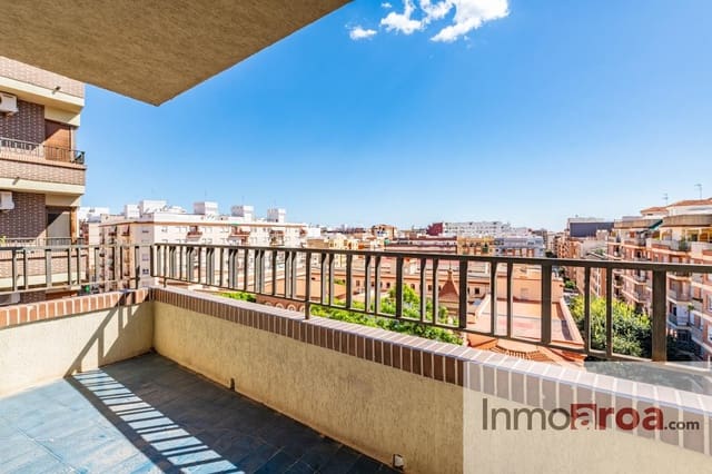 5 chambre Appartement à vendre à Centro, Castelló de la Plana - 229 000 € (Ref: 9257851)