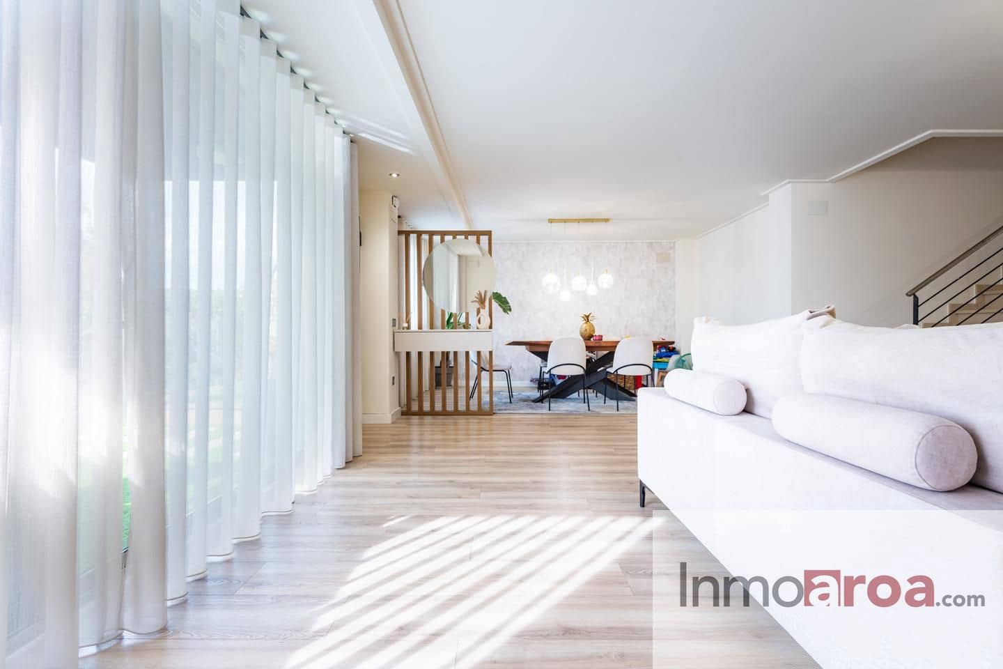 5 soveværelse Villa til salg i Castello de la Plana med swimmingpool garage - € 675.000 (Ref: 9329815)