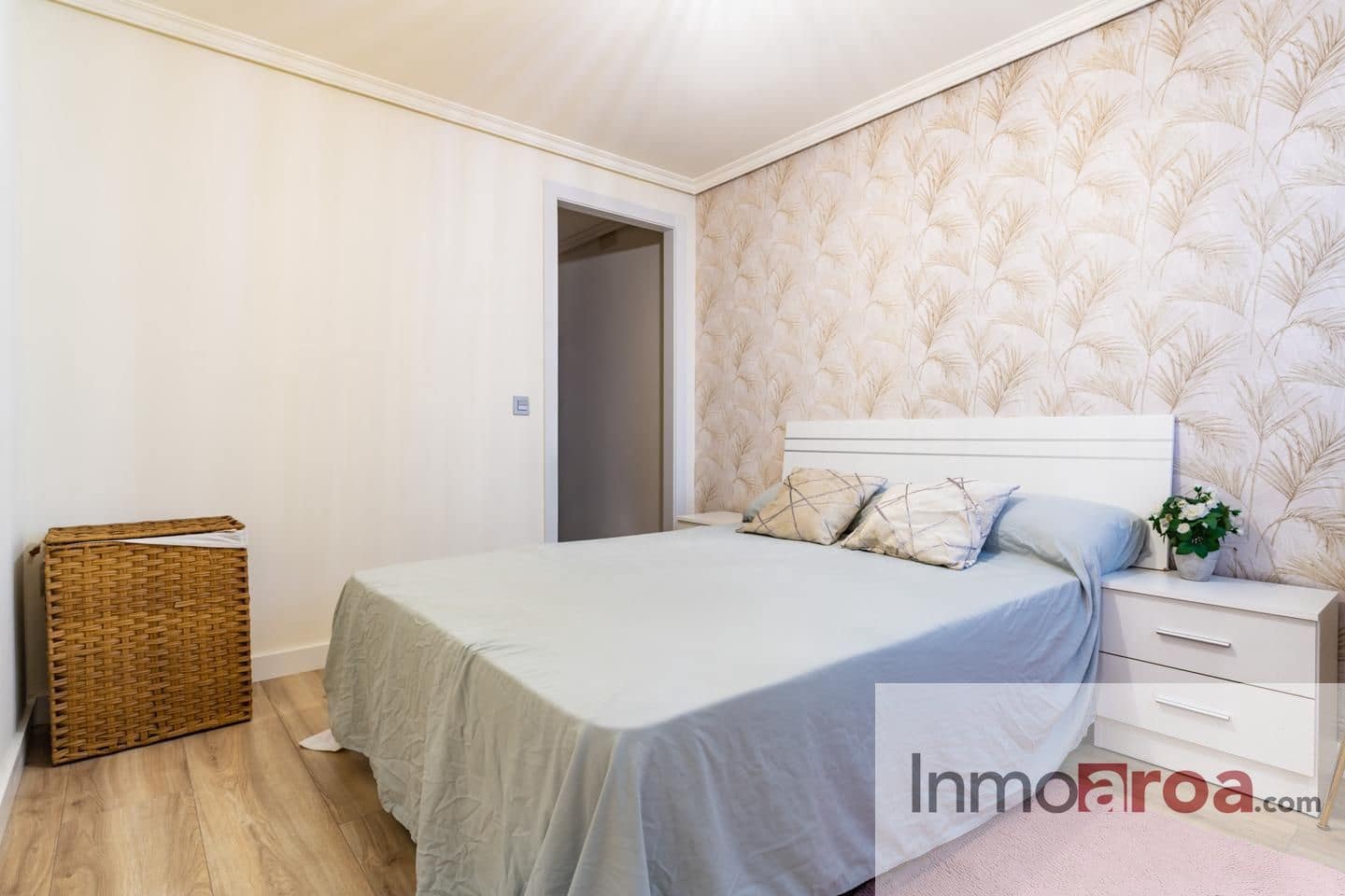 5 soveværelse Villa til salg i Castello de la Plana med swimmingpool garage - € 675.000 (Ref: 9329815)