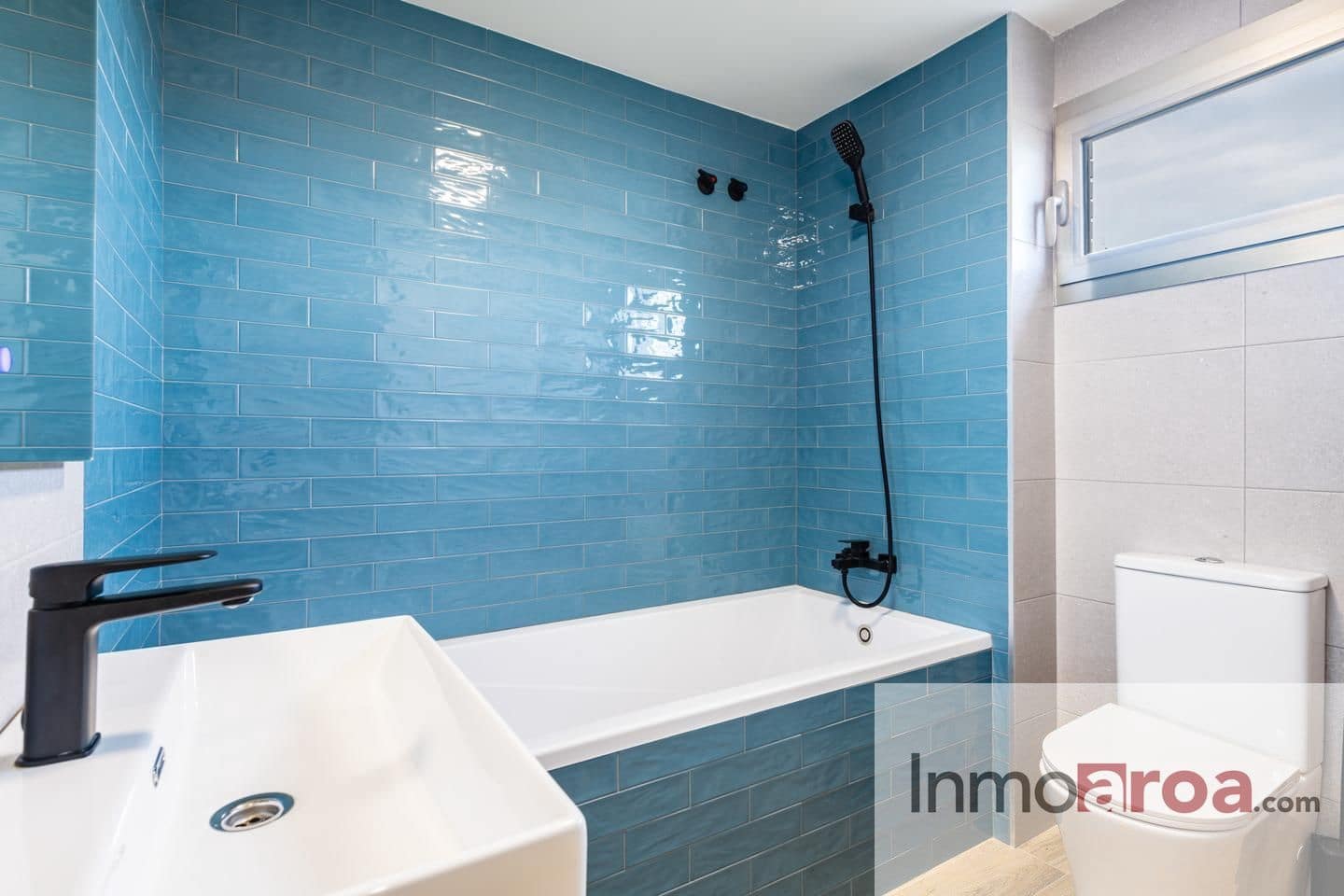 5 soveværelse Villa til salg i Castello de la Plana med swimmingpool garage - € 675.000 (Ref: 9329815)