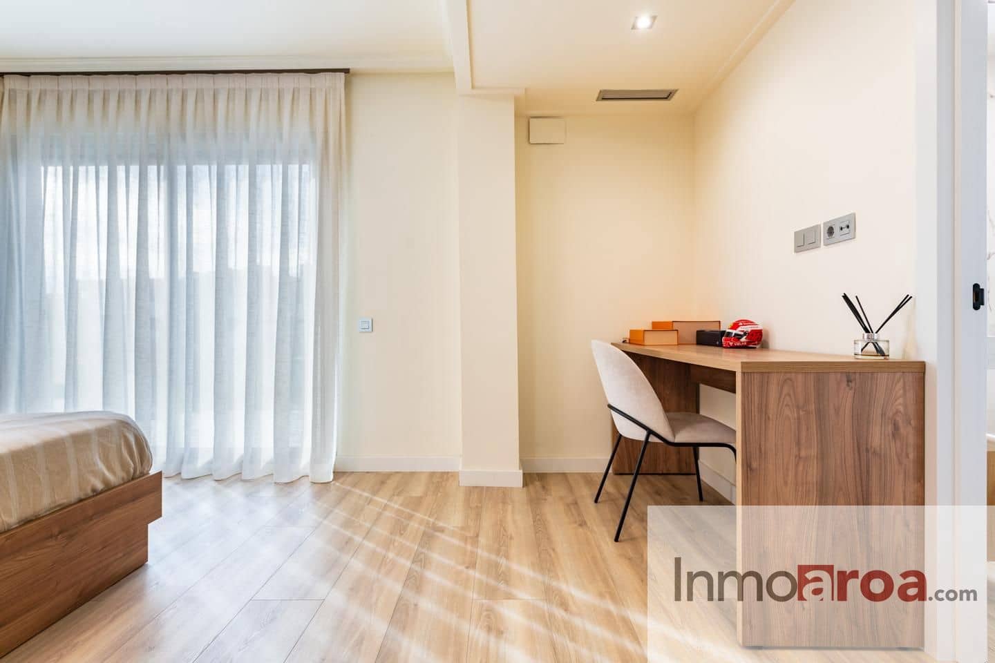 5 soveværelse Villa til salg i Castello de la Plana med swimmingpool garage - € 675.000 (Ref: 9329815)