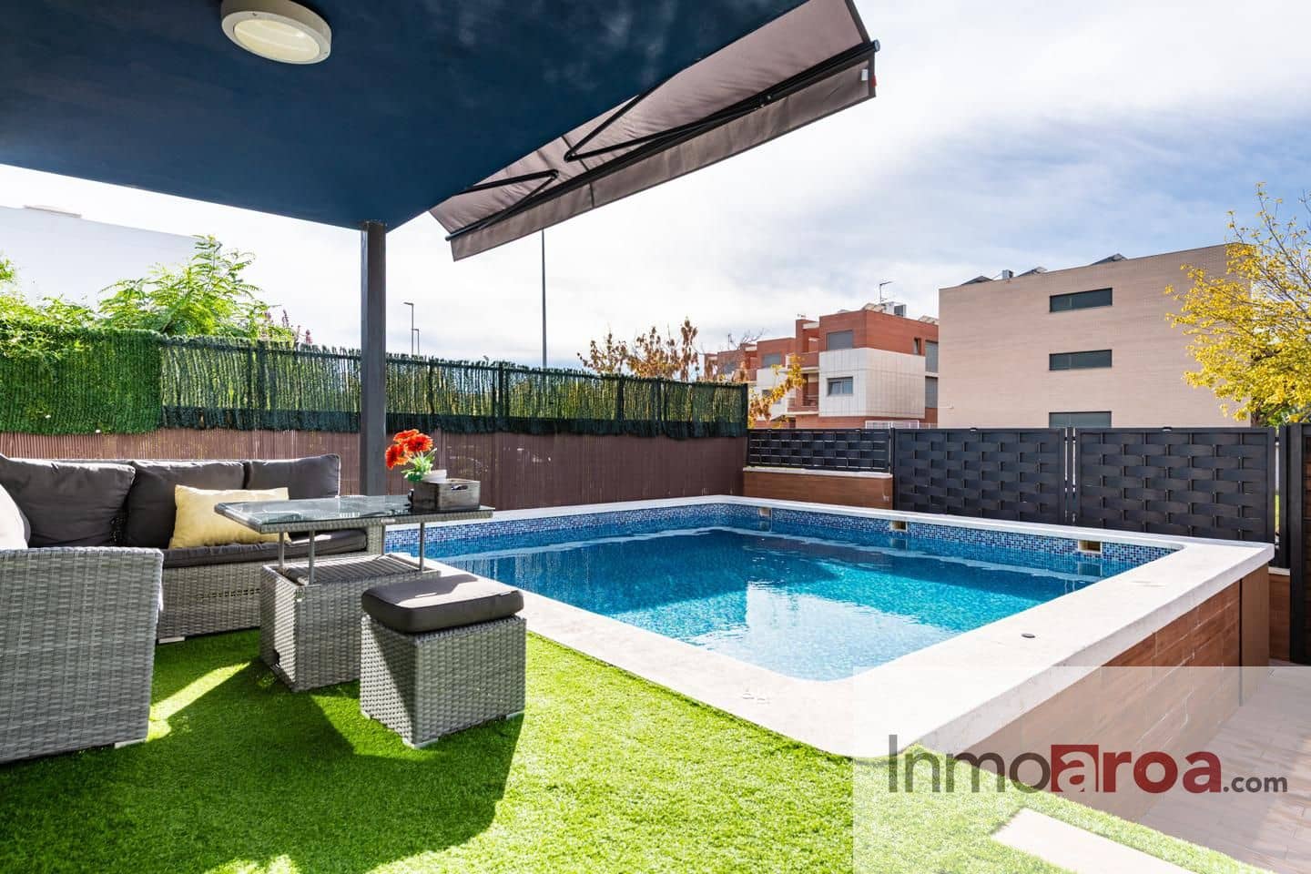 5 soveværelse Villa til salg i Castello de la Plana med swimmingpool garage - € 675.000 (Ref: 9329815)