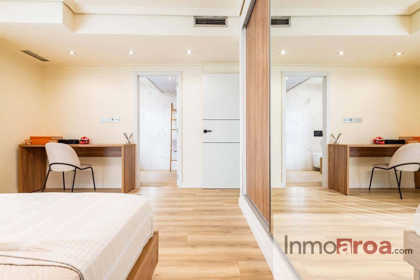 5 soveværelse Villa til salg i Castello de la Plana med swimmingpool garage - € 675.000 (Ref: 9329815)