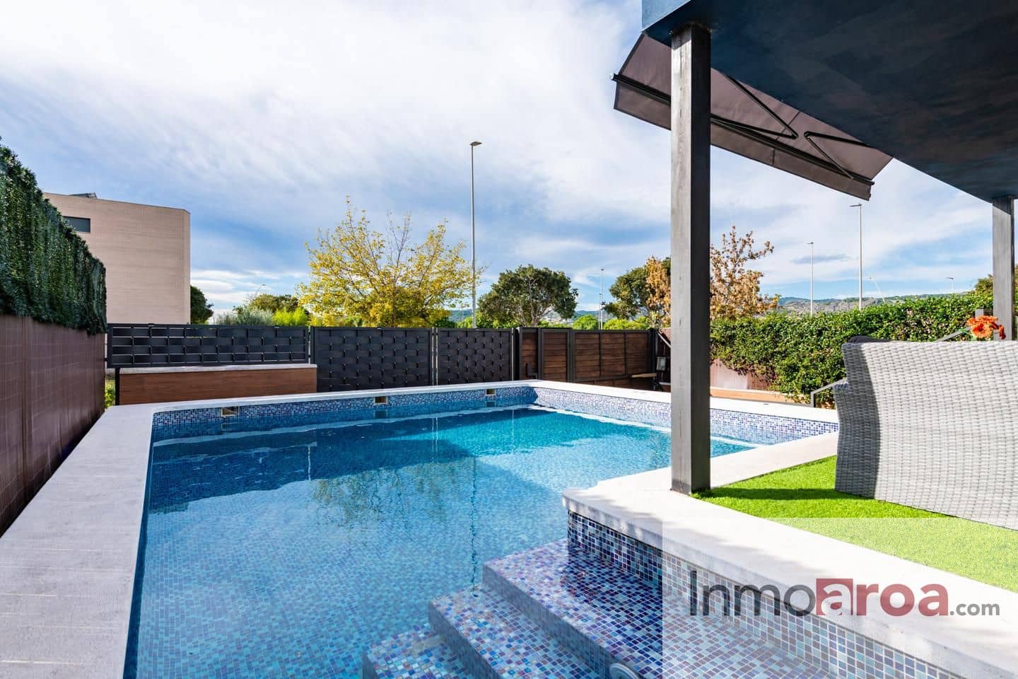 5 soveværelse Villa til salg i Castello de la Plana med swimmingpool garage - € 675.000 (Ref: 9329815)