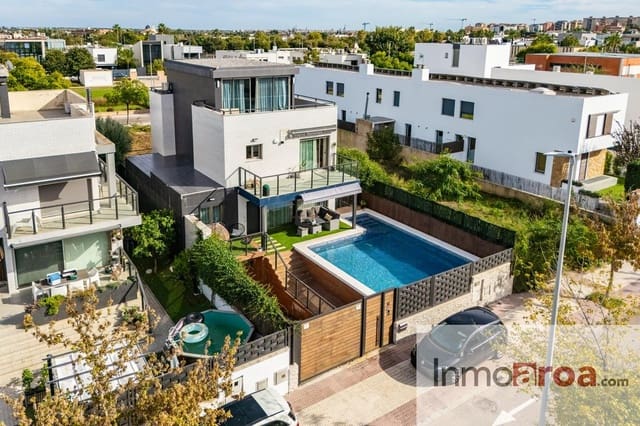 5 soveværelse Villa til salg i Norte, Castelló de la Plana med swimmingpool garage - € 675.000 (Ref: 9329815)