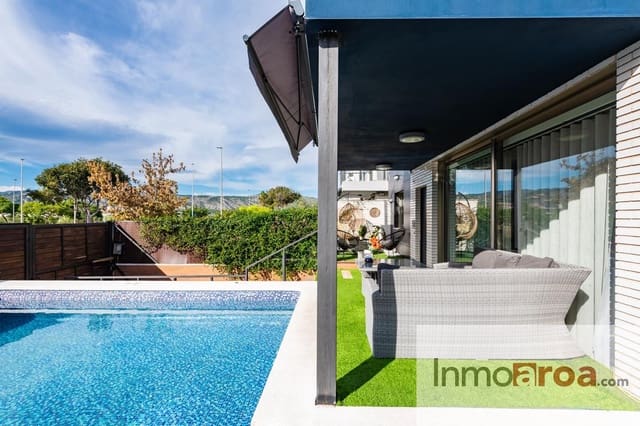 5 soveværelse Villa til salg i Norte, Castelló de la Plana med swimmingpool garage - € 675.000 (Ref: 9329815)