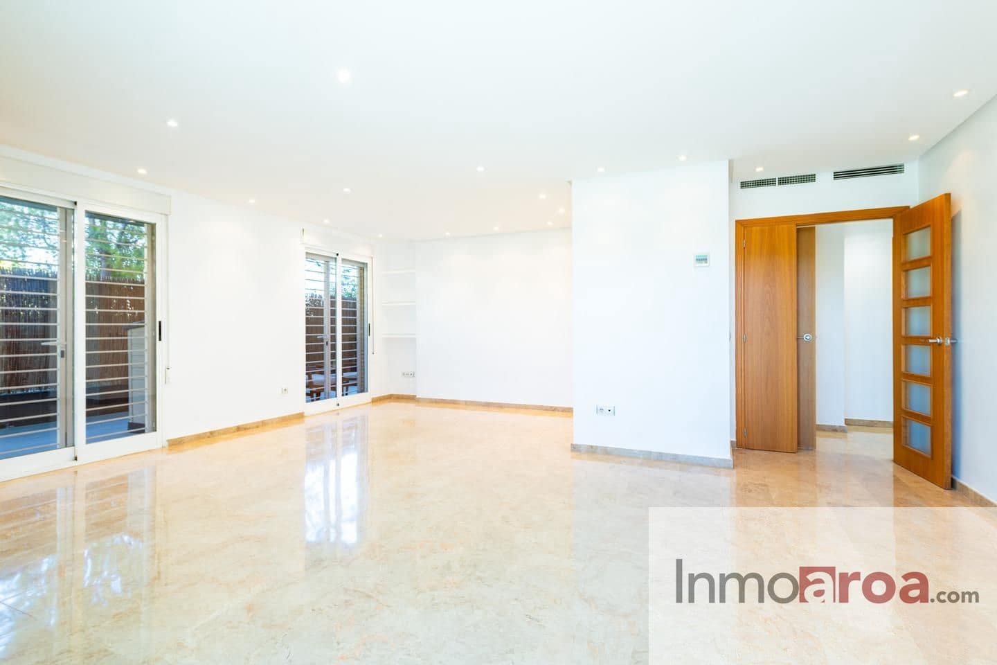 3 makuuhuone Asunto vuokrattavana paikassa Paterna mukana uima-altaan 
autotalli - 2 000 € (Ref: 9356840)