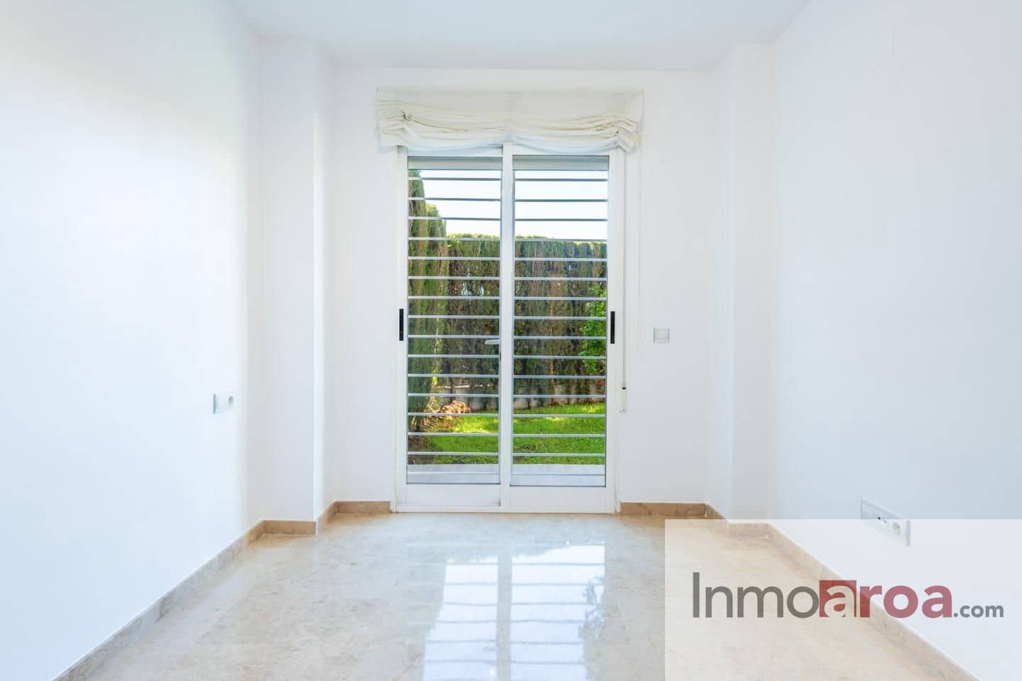 3 makuuhuone Asunto vuokrattavana paikassa Paterna mukana uima-altaan 
autotalli - 2 000 € (Ref: 9356840)