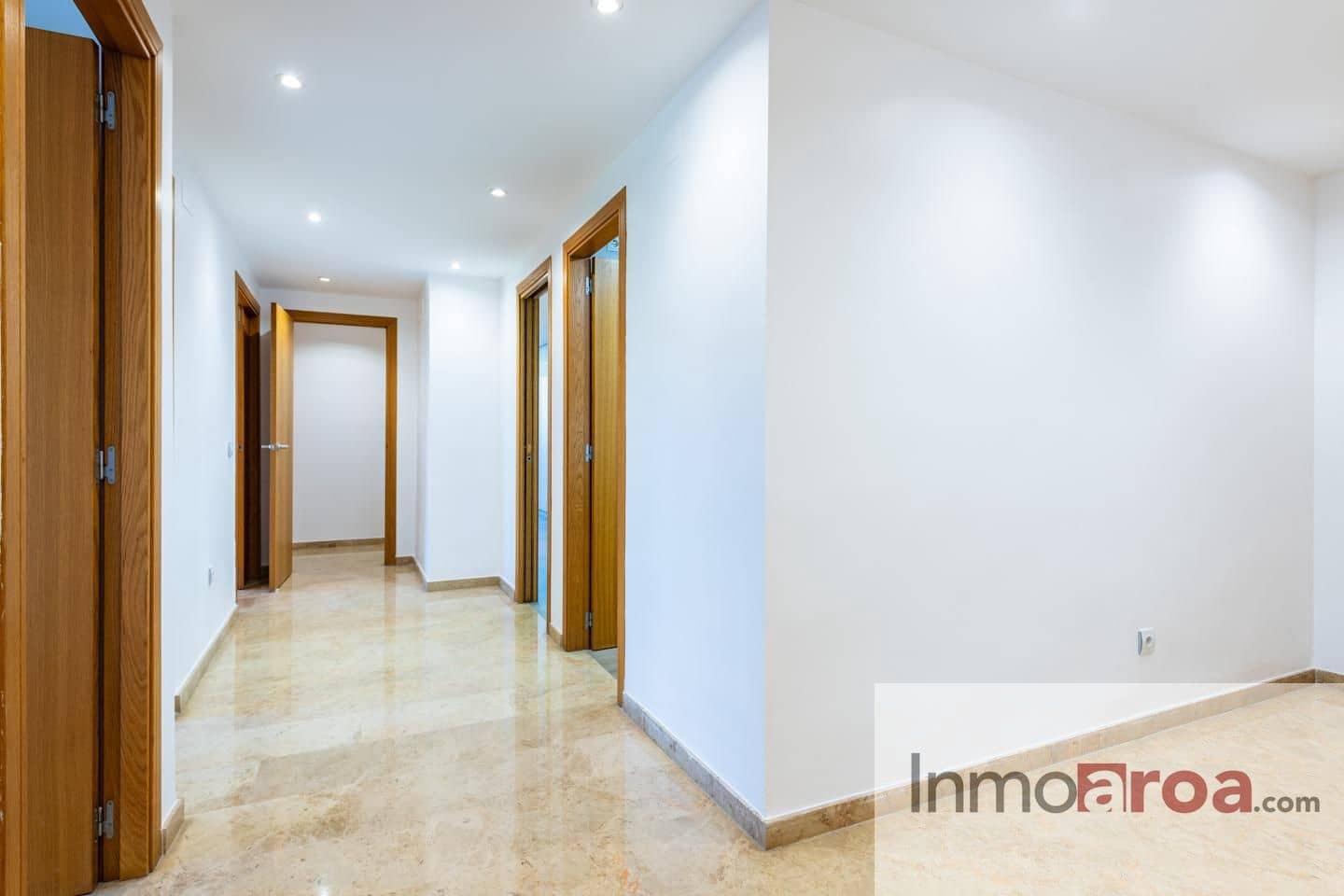 3 makuuhuone Asunto vuokrattavana paikassa Paterna mukana uima-altaan 
autotalli - 2 000 € (Ref: 9356840)